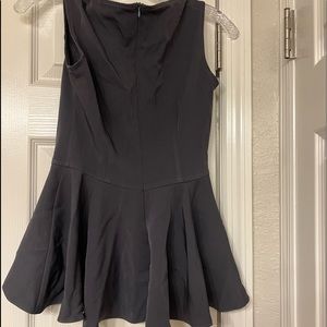 Annette brand new with tags adorable fitted shirt with cute ruffle detail